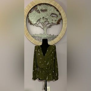 Flowy, light, Mi Ami boho medium top, gently used